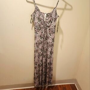 Anthropologie Flolral strapy wide legs one pice sumpuit size XS